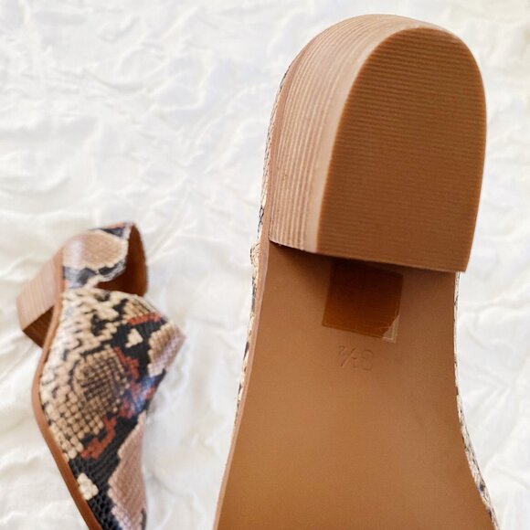 Madewell The Gloria Shoe Boot in Snake Embossed Leather Size 8.5 New - Picture 10 of 11